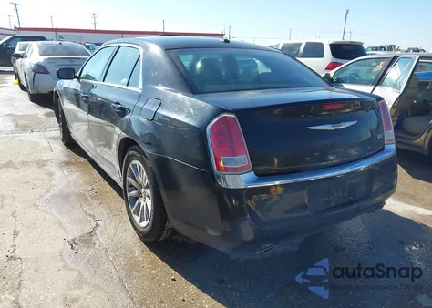 2014 Chrysler 300 из США, поврежденный, VIN 2C3CCAAG8EH343538